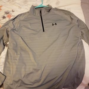 Under armour pullover